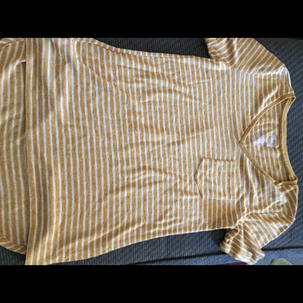 Maurices 24/7 short sleeve tee size xs